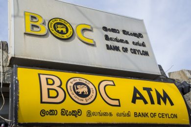 vlak ugodno tuk tuk Šrilanka Sri Lanka SIM kartica priporočila potovanje poceni nasveti nastanitve mobilni internet javni prevoz informacije Azija avtobus 