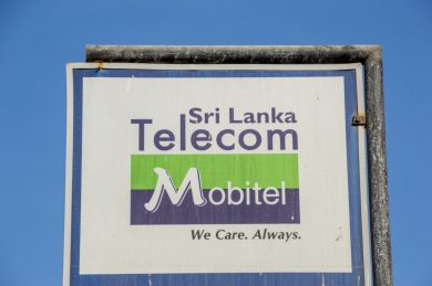 vlak ugodno tuk tuk Šrilanka Sri Lanka SIM kartica priporočila potovanje poceni nasveti nastanitve mobilni internet javni prevoz informacije Azija avtobus 